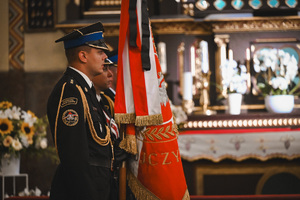 Na zdjęciu widzimy ceremonię pogrzebu Komendanta Powiatowego Policji w Bieruniu młodszego inspektora Dariusza Waligóry