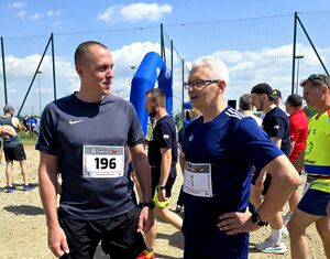 generał Krzystyniak i pierwszy zastępca bytomskiego komendanta