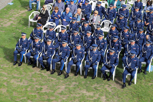 Zdjęcie wszystkich mundurowych zgromadzonych przez Jasną Górą.