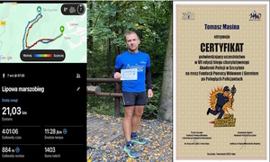 Nieumundurowany policjant, dyplom i trasa biegu.