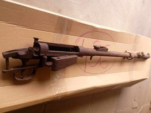 Element karabinku KRAG przed rekonstrukcją.