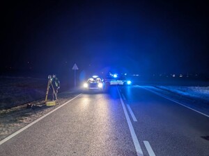 Miejsce wypadku drogowego ze skutkiem śmiertelnym.