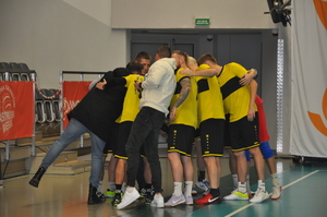 Zdjęcie przedstawiające zawodników turnieju.