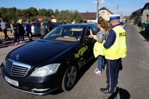 Kontrola trzeźwości kierowcy mercedesa, działania młodzieży w ramach akcji