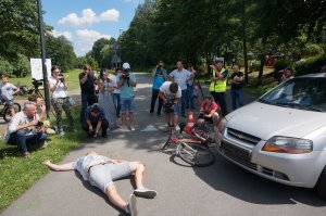 symulacja wypadku rowerzysty