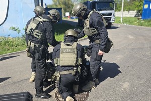 Na zdjęciu kontrterroryści