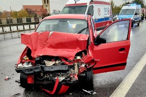 Na zdjęciu rozbity pojazd