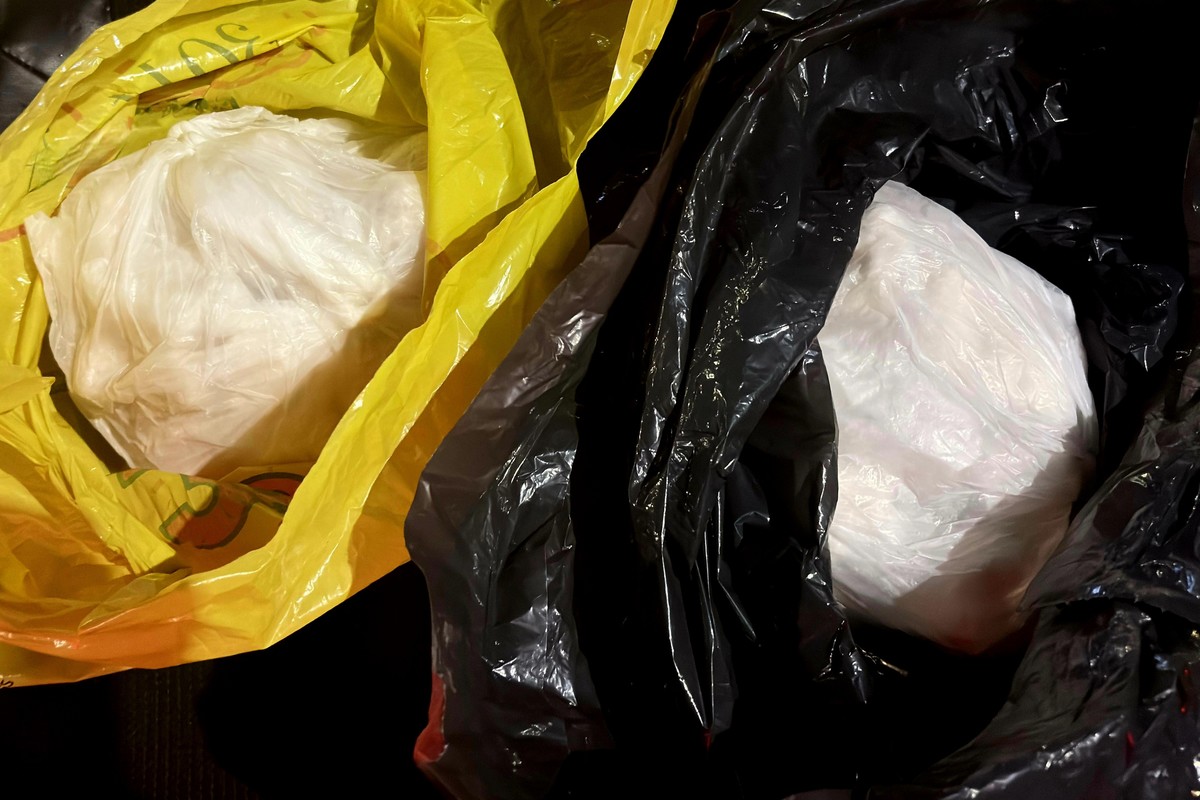 Wspólne działania katowickich i rudzkich policjantów doprowadziły do przechwycenia ponad 2 kilogramów narkotyków