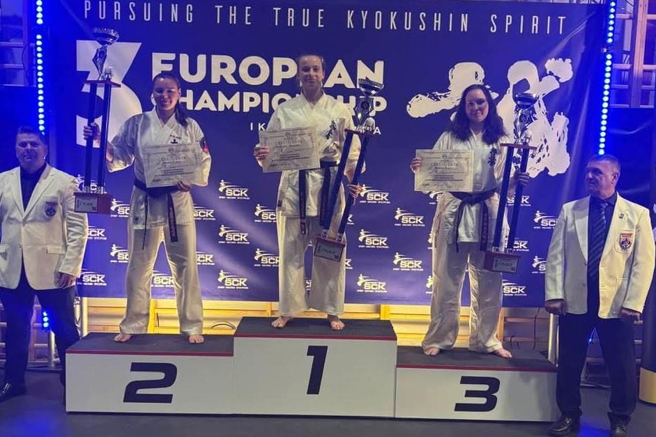 Katowicka policjantka ponownie na podium Mistrzostw Europy Karate Kyokushin. Tym razem sięgnęła po złoto!