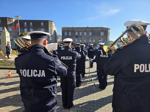 na zdjeciu widać orkiestrę