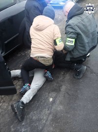 na zdjęciu widać policjantów