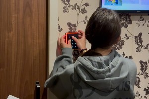 zdjęcie przedstawia uczestników wewnątrz escapetrucka