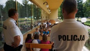 Policjanci o bezpieczeństwie z młodzieżą