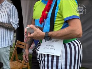 Zdjęcie służb zabezpieczających półmaraton