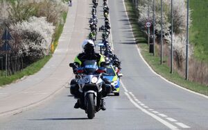 Motocykliści podczas przejazdu Piekarskiej Parady Motocyklowej