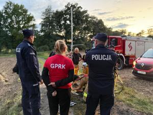 na zdjeciu policjanci biora udział w ćwiczeniach