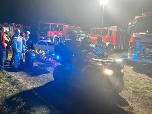 na zdjęciu quad i uczestnicy ćwiczeń