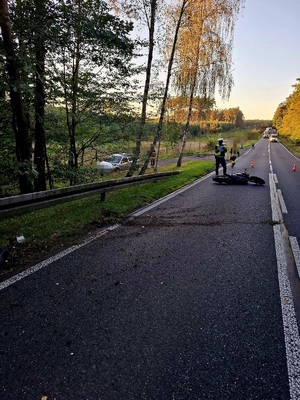 na zdjęciu motocykl