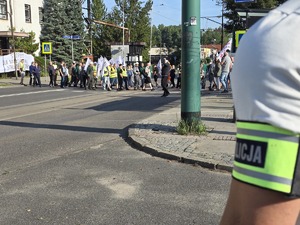 zdjęcie z miejsca w którym protestują hutnicy