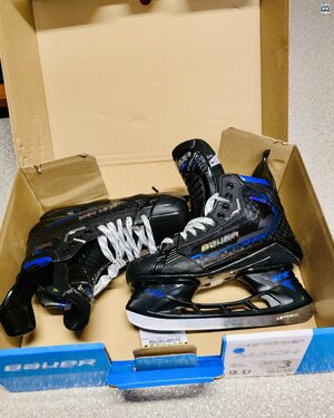 Zdjęcie zabezpieczonych łyżw