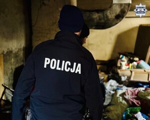 Dzielnicowi w czasie kontroli pod katem bezdomności