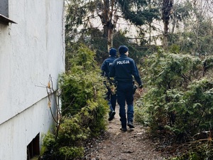 Dzielnicowi w czasie kontroli pod katem bezdomności