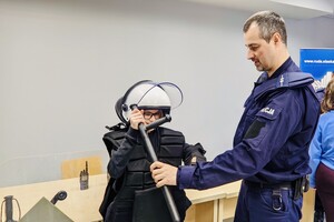 Pokaz policyjnego sprzętu