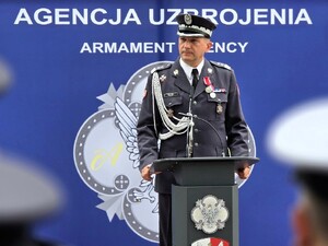 Obchody wiktorii warszawskiej w Agencji Uzbrojenia Wojska Polskiego
źródło: https://www.wojsko-polskie.pl/au/galleries/foto-5-aktualnosci/uroczyste-obchody-wiktorii-warszawskiej-w-agencji-uzbrojenia/