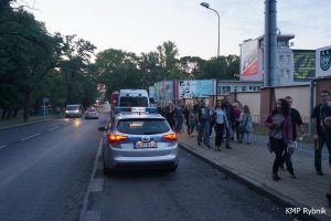 Policjanci podczas zabezpieczenia koncertu w Rybniku