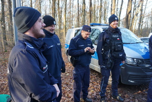 Na zdjęciu policjanci z rybnickiej komendy.