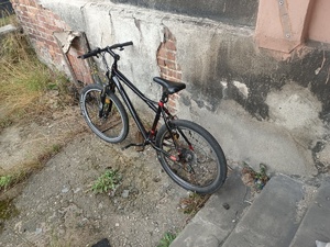 Na zdjęciu skradziony rower.