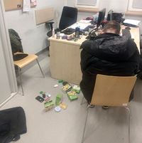 Na zdjęciu zatrzymany 40-letni mężczyzna.