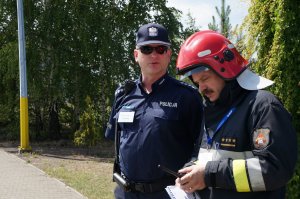 Wspólne ćwiczenia domódczo - sztabowe świętochłowickiej Policji i Straży Pożarnej. zdj 4