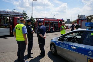 Wspólne ćwiczenia domódczo - sztabowe świętochłowickiej Policji i Straży Pożarnej. zdj 6