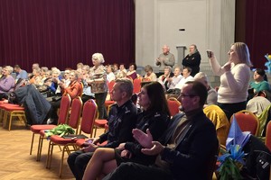 zdjęcie przedstawia widownie podczas turnieju