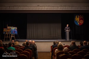 zdjęcie przedstawia obchody 80 rocznicy tragedii górnośląskiej