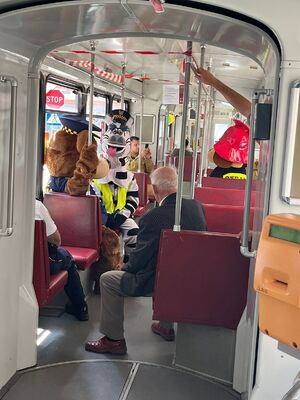 wnętrze tramwaju