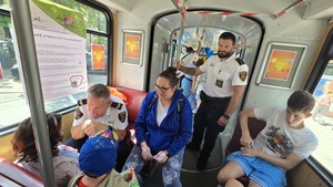wnętrze tramwaju