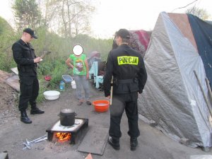 Wspólne służby tyskich policjantów z adeptami szkoły policji