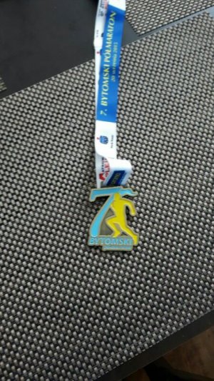 medal kom. Oktawiusza Cieślika za ukończenie 7 Bytomskiego Półmaratonu