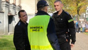 Alarm bombowy w szkole - ćwiczenia