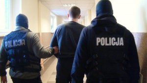 Zatrzymany przez zabrzańskich policjantów 20-letni rozbojarz