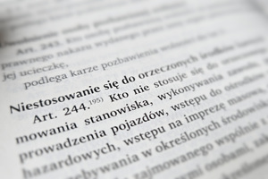 Na zdjęciu widoczny fragment artykułu 244 kodeksu karnego.