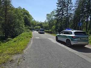 radiowozy w czasie pościgu