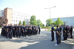 Oficjalne rozpoczęcie zawodów na terenie Oddziału Prewencji Policji w Katowicach.
